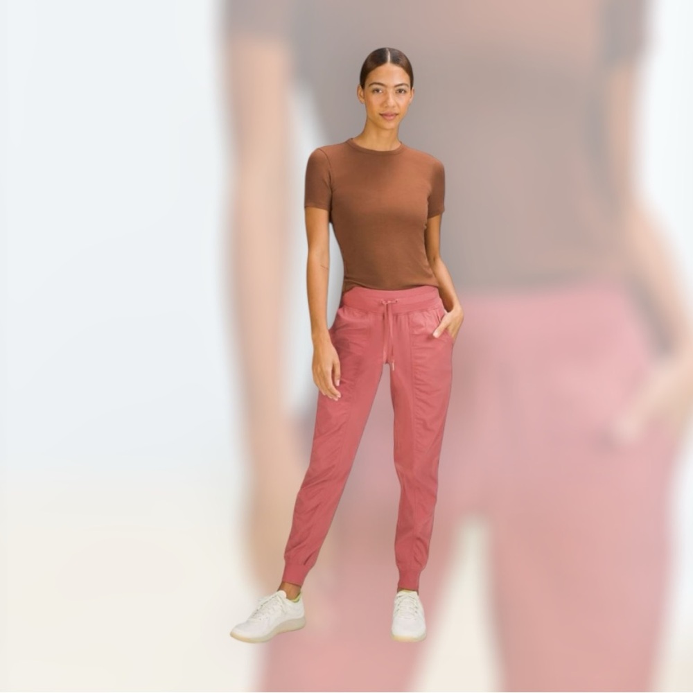 Lululemon Dance Studio Mid-Rise Jogger
Brier Rose